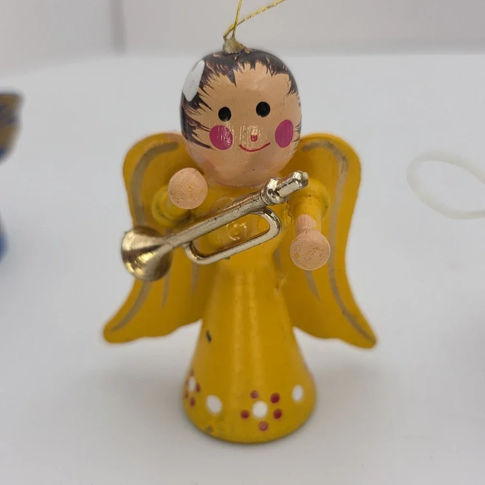 VTG Wood Angel Ornament Lot Hand Painted‎ Christmas Choir Missing Instruments